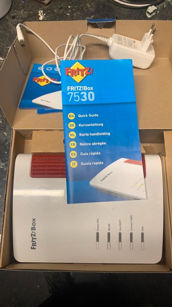 FRITZ! FRITZ!Box, Computers en Software, Netwerk switches, Ophalen of Verzenden