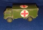 Dinky Toys Militaire Ambulance #626 Inclusief chauffeur, Ophalen of Verzenden