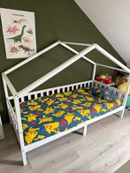 Bed huisje kleuter, Kinderen en Baby's, Kinderkamer | Bedden, 70 tot 85 cm, Ophalen of Verzenden, Zo goed als nieuw, Matras