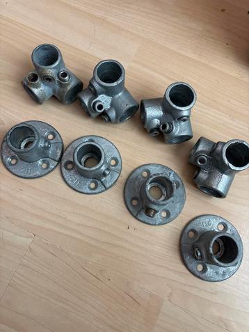 Steigerbuiskoppelingen & Voeten - Kledingrek DIY beschikbaar voor biedingen