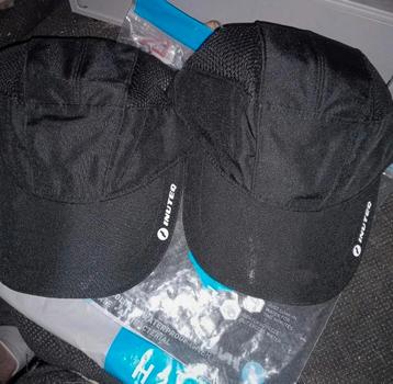 2x Inuteq Koelpet / Coolcap,  L/XL, Nieuw beschikbaar voor biedingen
