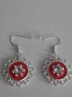 Dolce Luna oorbellen met verzilverde oorhaakjes #3027, Verzenden, Zo goed als nieuw, Rood