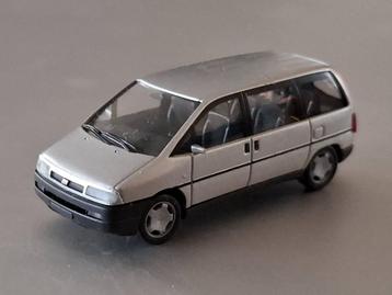 1:87 Fiat Ulysse zilvergrijs Herpa € 5 beschikbaar voor biedingen