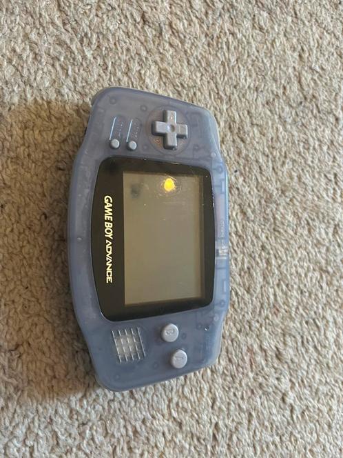 Defecte gameboy advance; door corrosie, Spelcomputers en Games, Spelcomputers | Nintendo Game Boy, Niet werkend, Game Boy Advance