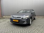 Hyundai I30 1.4i Blue Dynamic, Voorwielaandrijving, Stof, Gebruikt, Zwart