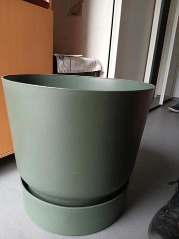 Donkergroene ELMO plantenbak / Diameter 46 cm beschikbaar voor biedingen