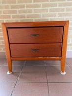 Hülsta nachtkastje kersenkleur, Ophalen, Gebruikt, 55 tot 70 cm, 45 tot 65 cm