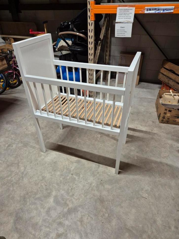 Babybedje, Kinderen en Baby's, Babywiegjes en Ledikanten, Zo goed als nieuw, Ledikant, Ophalen