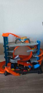 Hot wheels ultimate garage met haai, Kinderen en Baby's, Speelgoed | Racebanen, Ophalen, Gebruikt, Handmatig, Hot Wheels