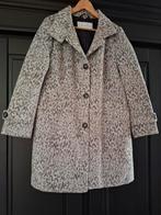 Dames winterjas grijs maat 44, Kleding | Dames, Jassen | Winter, Ophalen of Verzenden, Zo goed als nieuw, Maat 42/44 (L), Grijs
