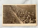 Wo1: ak London scottish going to the trenches, Ophalen of Verzenden, Landmacht, Nederland, Foto of Poster