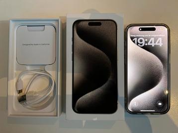 Apple iPhone 15 Pro | 256GB | Natural Titanium beschikbaar voor biedingen