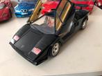 Lamborghini. Countach  1988.  Burago !, Hobby en Vrije tijd, Modelauto's | 1:18, Ophalen of Verzenden, Zo goed als nieuw, Bburago