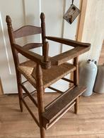 Kinderstoel, brocante van hout met rieten zitting. Decoratie, Antiek en Kunst, Ophalen