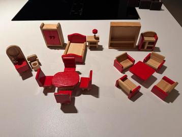 Compleet Poppenhuis Meubel Set beschikbaar voor biedingen