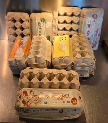 Gratis eierdozen beschikbaar voor biedingen