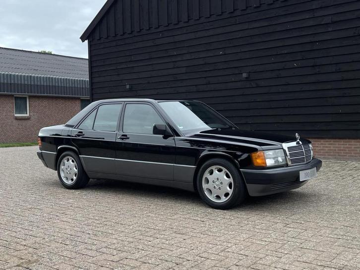 Mercedes-Benz 190-serie 190E 1.8 Lakzwart met Stof Karo , Ai, Auto's, Oldtimers, Bedrijf, Te koop, Airconditioning, Elektrische ramen