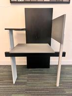 Berlijn stoel - Gerrit Rietveld replica, Ophalen