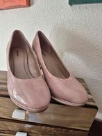 Beige pumps maat 40, Kleding | Dames, Ophalen of Verzenden, Zo goed als nieuw, Beige