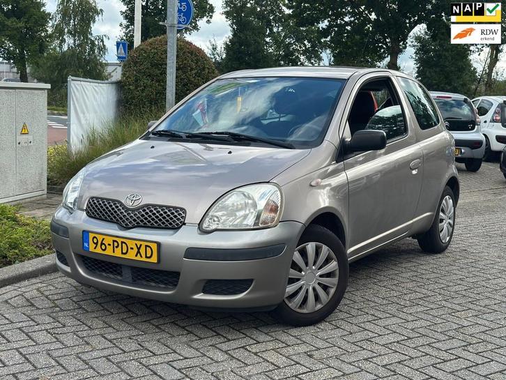 Toyota Yaris 1.3 VVT-i Idols nieuwe apk, Auto's, Toyota, Bedrijf, Te koop, Yaris, ABS, Airbags, Boordcomputer, Centrale vergrendeling