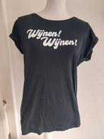 Zwart T-shirt met 'Wijnen!' Of bevat alcohol maat M, Maat 38/40 (M), Zwart, Rumag, Ophalen of Verzenden