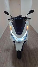 Honda PCX 125cc 2025 year White ABS Scooter Motorcycle, Scooter, Particulier, 125 cc