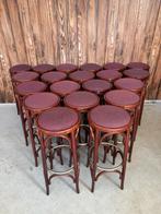 Thonet krukken met stoffen zitting 20 stuks, 5 krukken of meer, Ophalen, Zo goed als nieuw, 60 tot 90 cm