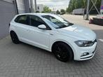 Volkswagen Polo 1.0 TSI R-LINE Business *CRUISE*APK*NAP*NAVI, Voorwielaandrijving, Gebruikt, Euro 6, 95 pk