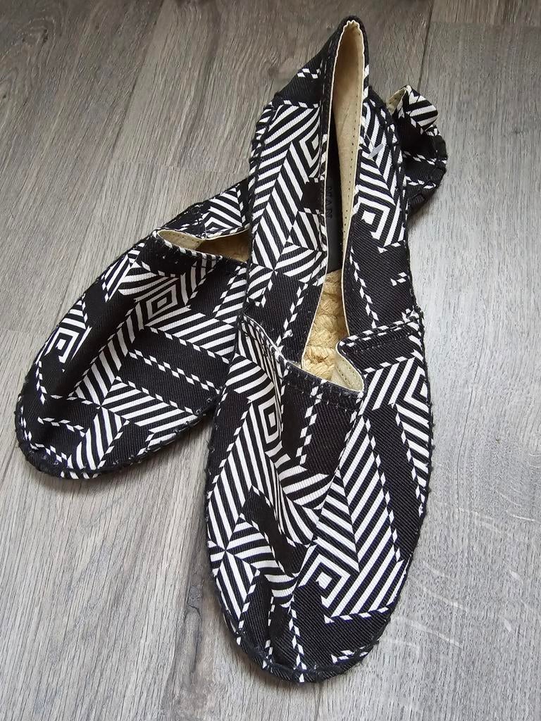 Zara Man espadrilles, maat 42, Nieuw (KG8), Ophalen of Verzenden, Nieuw, Zwart