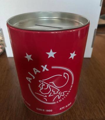 Nieuwe Ajax Spaarpot beschikbaar voor biedingen