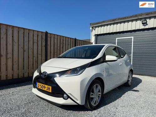 Toyota Aygo 1.0 VVT-i x Airco | Camera | Nieuwe APK, Auto's, Toyota, Bedrijf, Te koop, Aygo, ABS, Airbags, Electronic Stability Program (ESP)