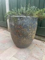 Gietpot bloembak bloempot, Tuin en Terras, Bloembakken en Plantenbakken, Ophalen, Rond, Zo goed als nieuw, Metaal