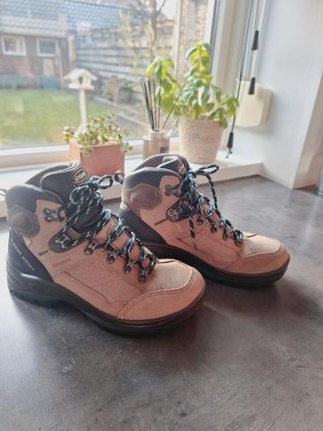 Wandelschoenen Grisport maat 41 beschikbaar voor biedingen