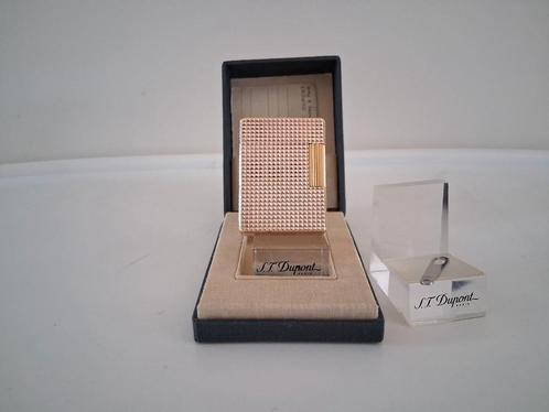 Dupont Aansteker 20U L1 Diamant Model+ Sleutel Vlamregelaar., Verzamelen, Rookartikelen, Aanstekers en Luciferdoosjes, Gebruikt