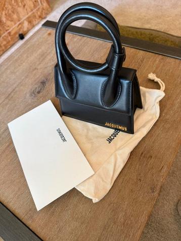 Zwarte Jacquemus Le Chiquito Handtas beschikbaar voor biedingen