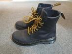 Dr. Martens Combs Leather zwarte leren hoge boots mt 42 ZGAN, Zwart, Boots, Ophalen of Verzenden, Zo goed als nieuw