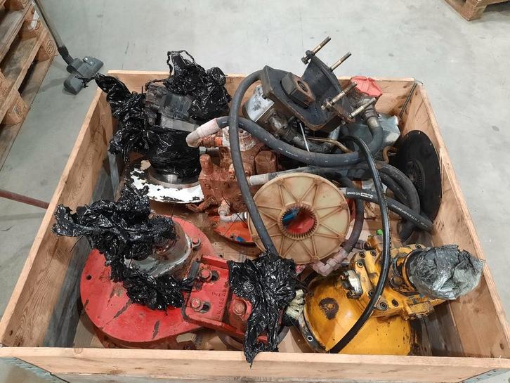 deutz 912 hydrauliek pompen, Doe-het-zelf en Verbouw, Gereedschap | Machine-onderdelen en Toebehoren, Ophalen