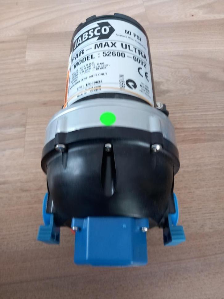 Hoge druk waterpomp JABSCO 52600-0092 /dekwaspomp, Watersport en Boten, Bootonderdelen, Nieuw, Kombuis en Sanitair, Zeilboot of Motorboot