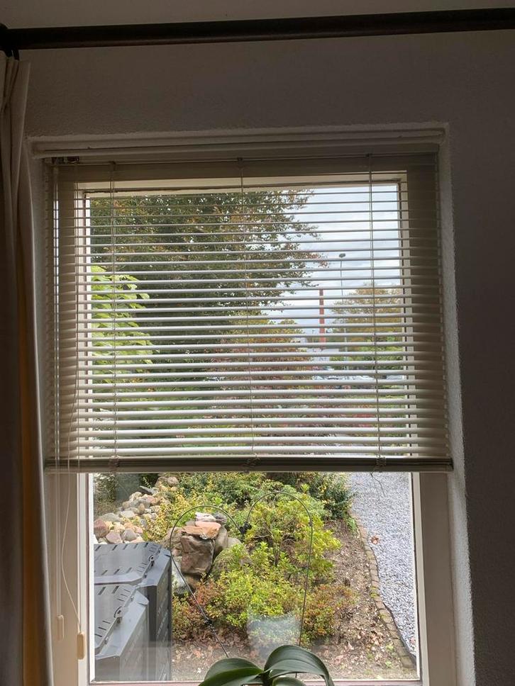 Crème Luxaflex 88x126 cm - Nette Staat!, Huis en Inrichting, Stoffering | Gordijnen en Lamellen, Zo goed als nieuw, 100 tot 150 cm