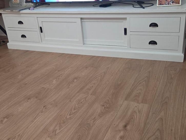Tv meubel wit landelijk, Huis en Inrichting, Kasten | Televisiemeubels, Zo goed als nieuw, Minder dan 100 cm, 25 tot 50 cm, Ophalen