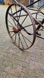 Vintage spaakwielen Ijzer metaal, Tuin en Terras, Ophalen, Zo goed als nieuw