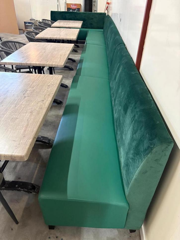 Horeca banken, Huis en Inrichting, Banken | Bankstellen, Zo goed als nieuw, Vierpersoons of meer, Ophalen
