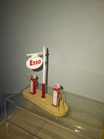 Dinky toys Esso Benzinestation zie de foto's, Ophalen of Verzenden, Gebruikt