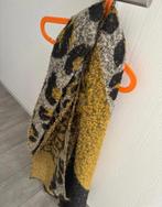 Leuke grote sjaal Even&Odd geel zwart, Ophalen of Verzenden, Zo goed als nieuw, Maat 46/48 (XL) of groter, Sjaal
