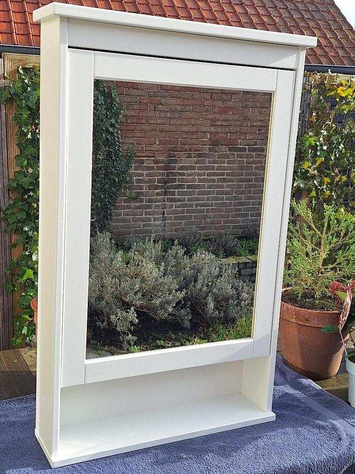 Badkamer spiegelkast 'Hemnes' van IKEA, Huis en Inrichting, Badkamer | Badkamermeubels, Zo goed als nieuw, Spiegelkast, Minder dan 100 cm