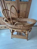 Mooi grote rieten / rotan baby wieg,, Kinderen en Baby's, Babywiegjes en Ledikanten, Ophalen, Gebruikt, Wieg