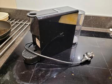 Nespresso Essenza Mini - Lekt beschikbaar voor biedingen