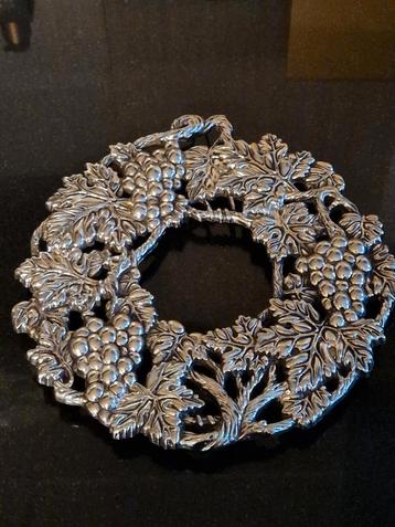 Vintage verzilverde onderzetter/Muurdecoratie Jaren 90 beschikbaar voor biedingen