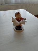 Hummel Beeldje - Lezend Jongetje, Ophalen of Verzenden
