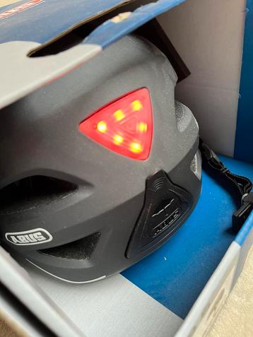 Abus Pedelec 1.1 Titan L Helm pedelec/snorfiets beschikbaar voor biedingen